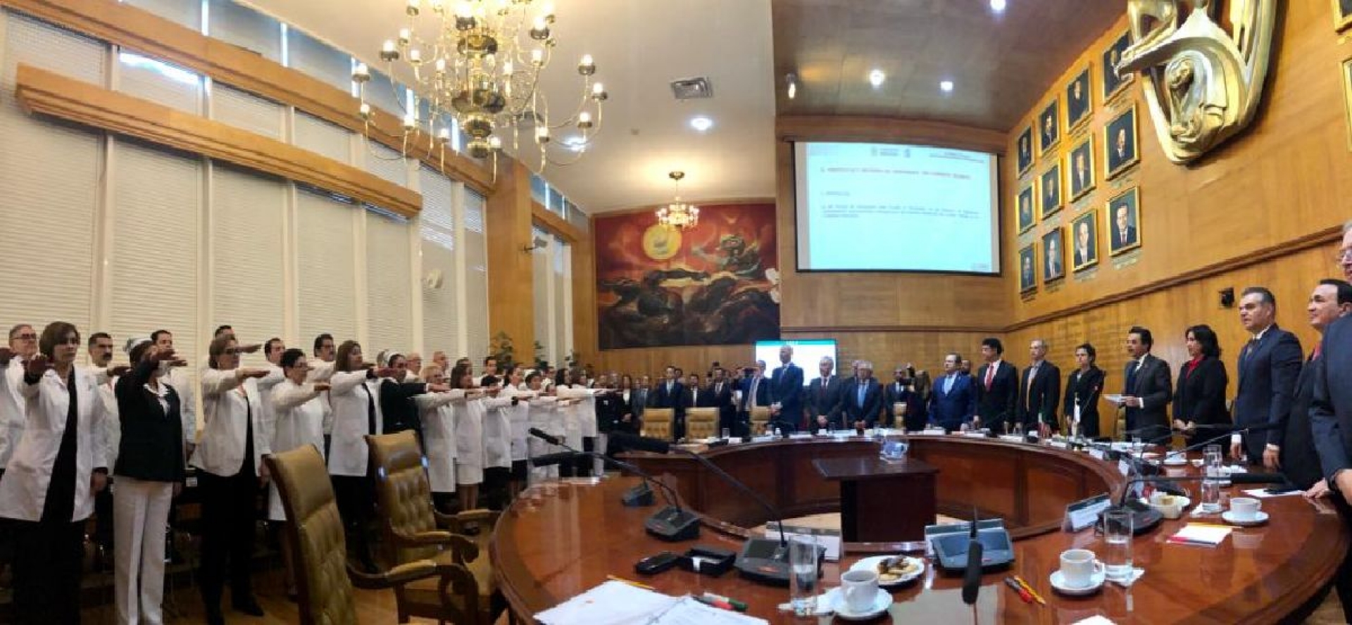 Rinden protesta 35 nuevos titulares del IMSS en estados