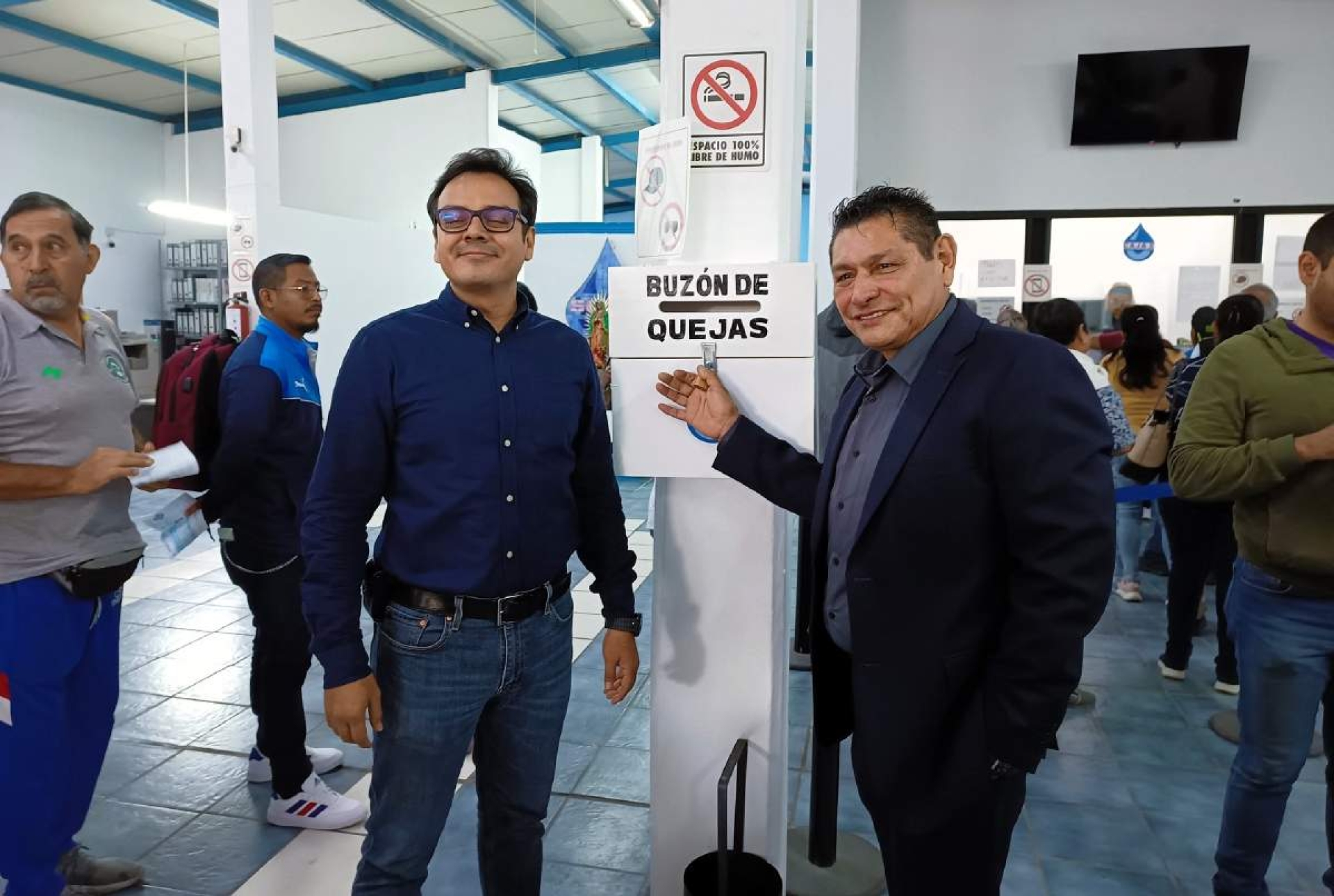 Instalan buzón de quejas en el SOAPSC para mejorar la atención