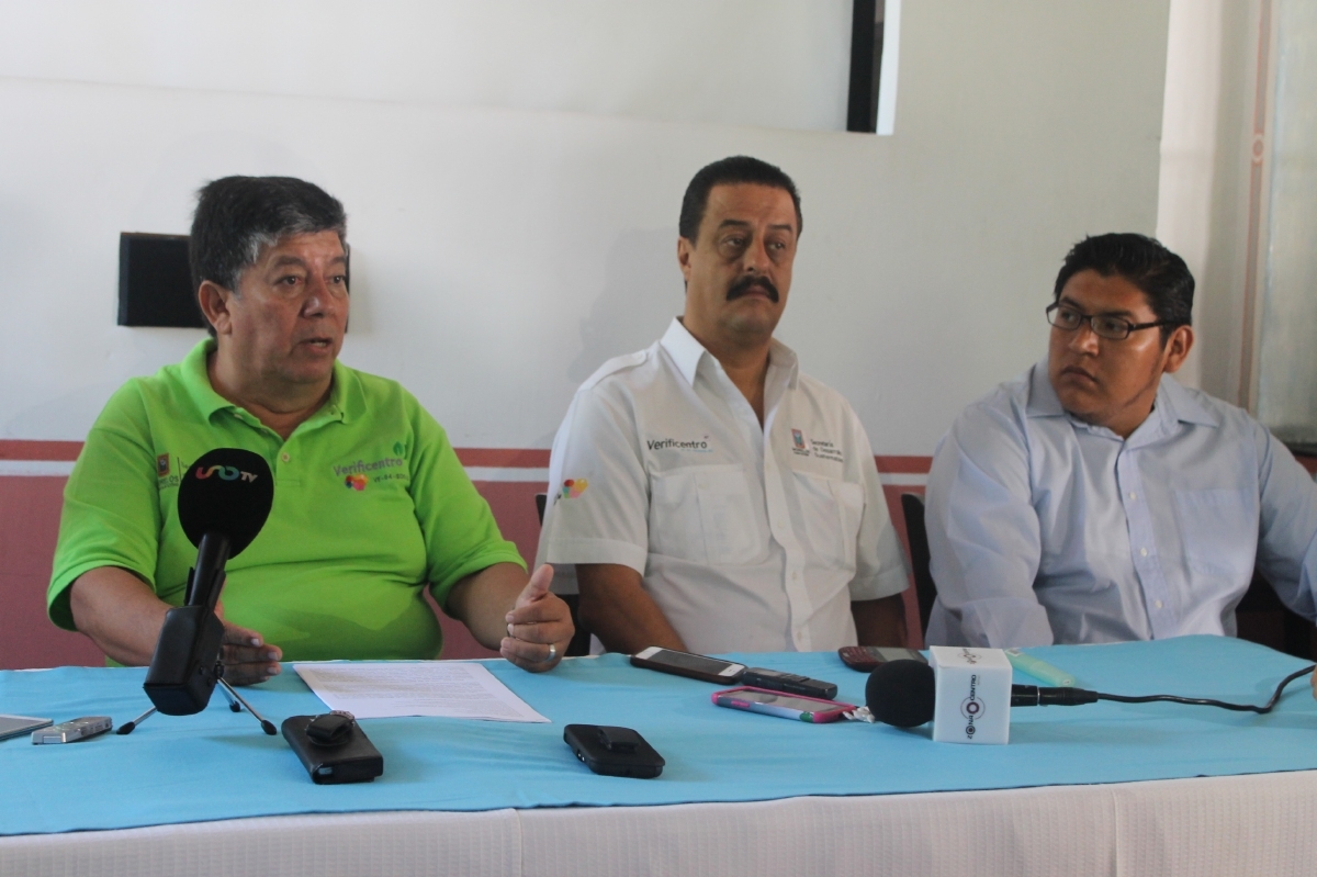 Dueños de verificentros aseguran que los quieren desplazar del negocio