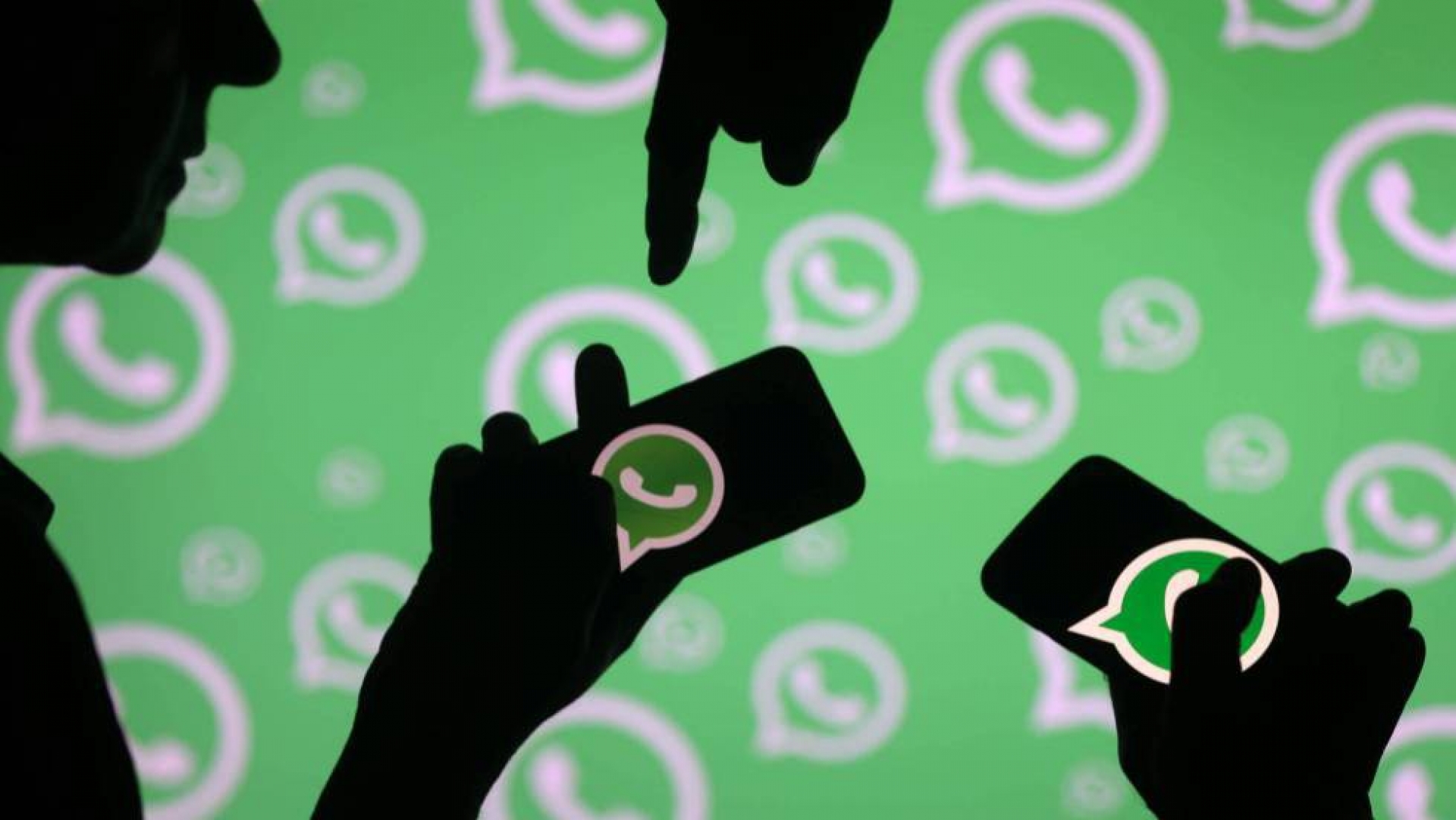 Hasta 6 horas diarias, tiempo que pasan mexicanos en WhatsApp