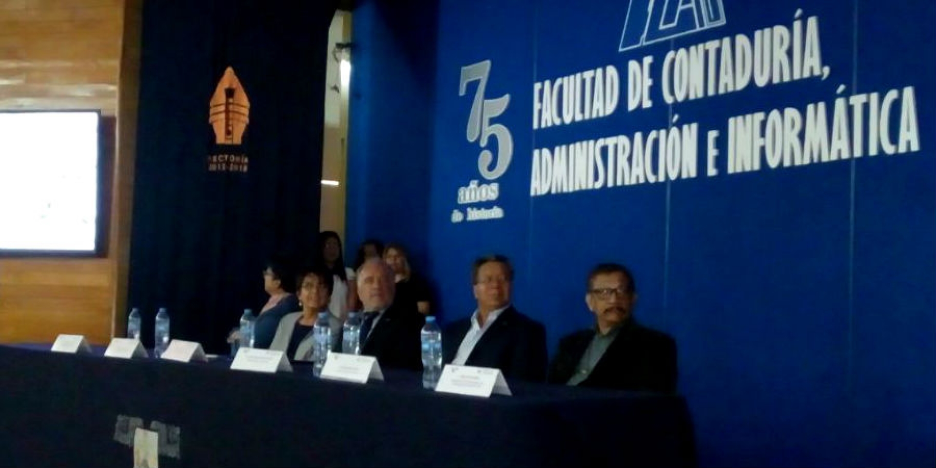Celebran 75 años de la Facultad de Contaduría, Administración e Informática de la UAEM