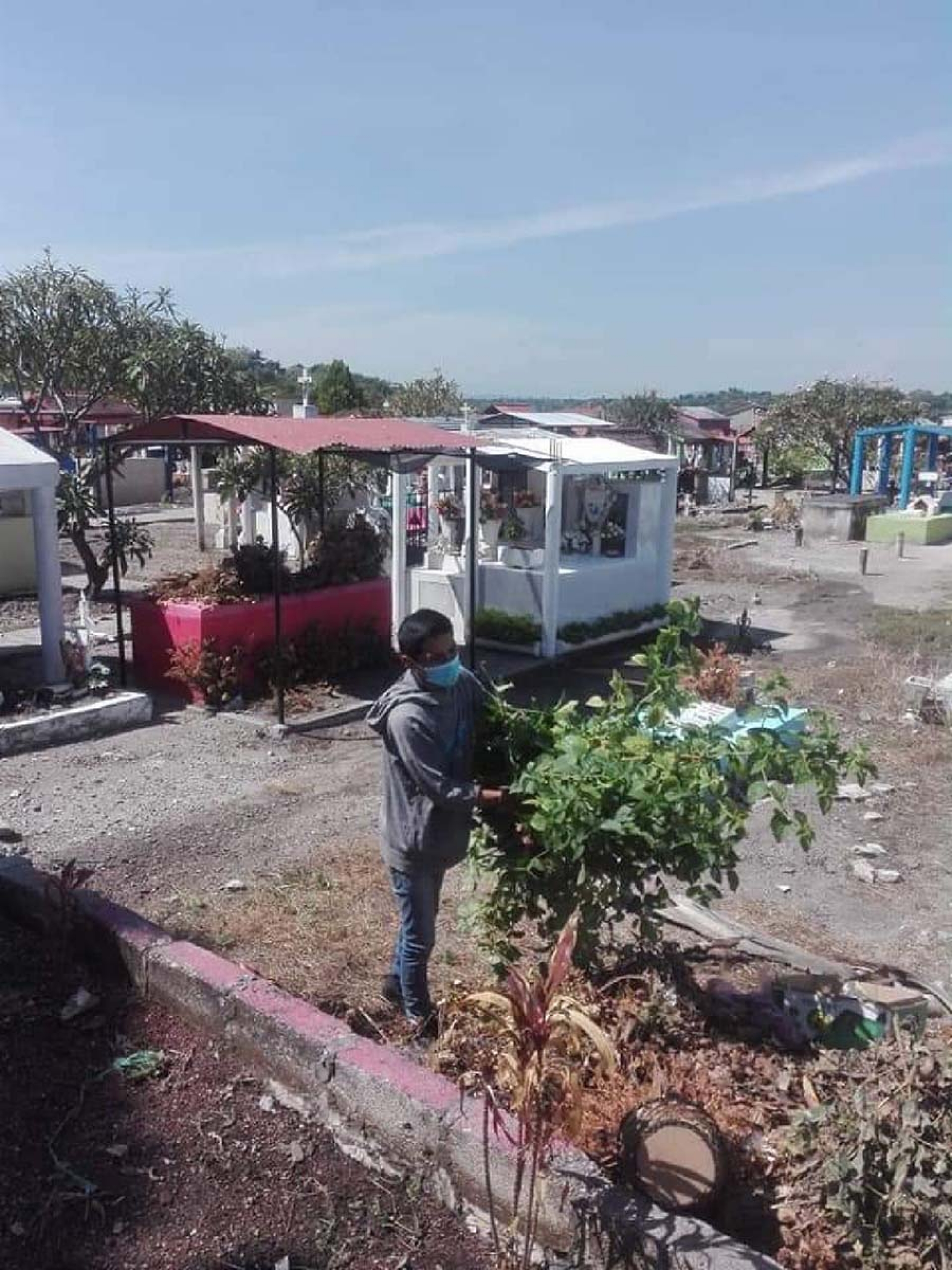 Confirman cierre de panteones en Tlaquiltenango y Tlaltizapán