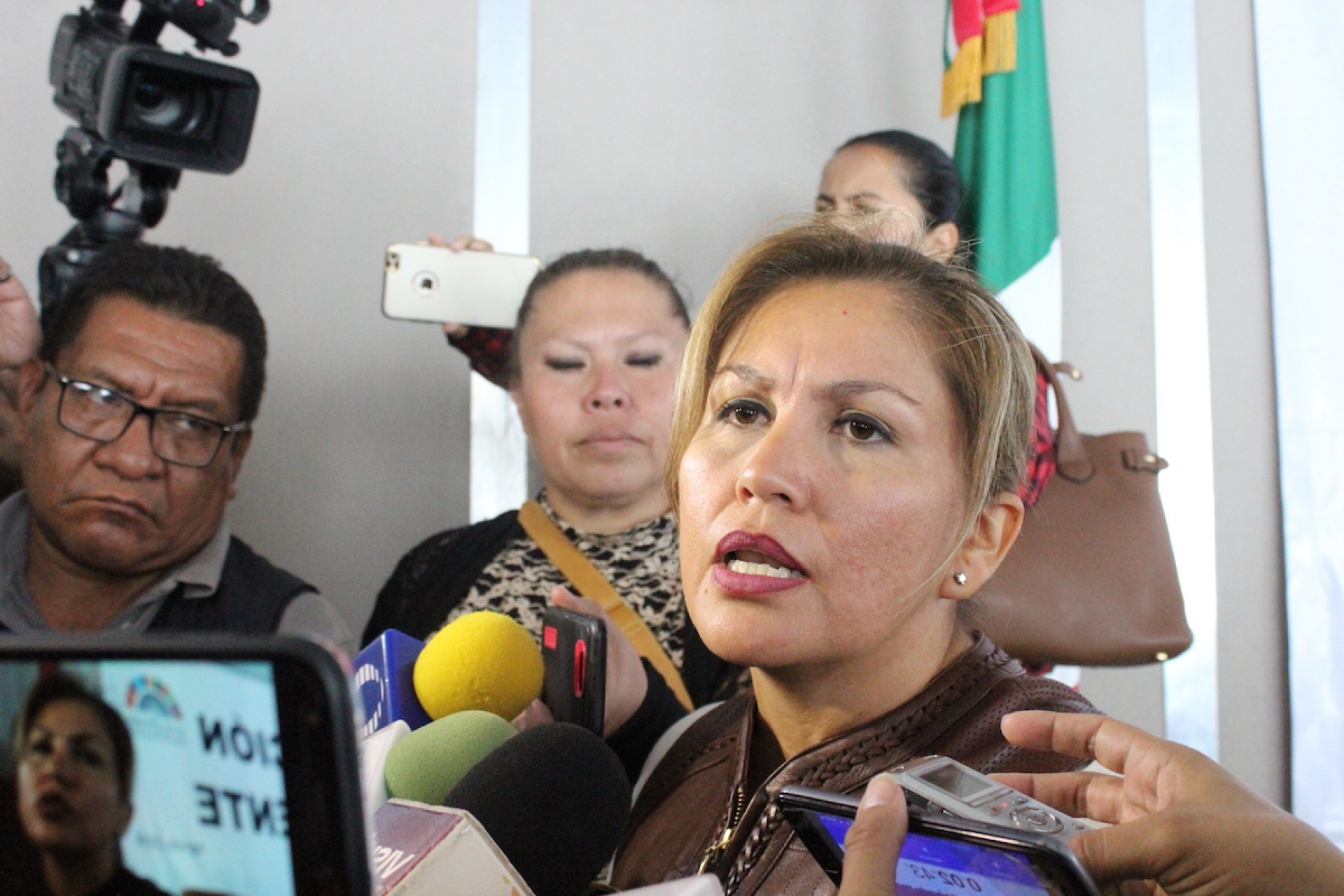 Dan plazo hasta hoy a Hortencia Figueroa para concretar entrega-recepción en el Congreso