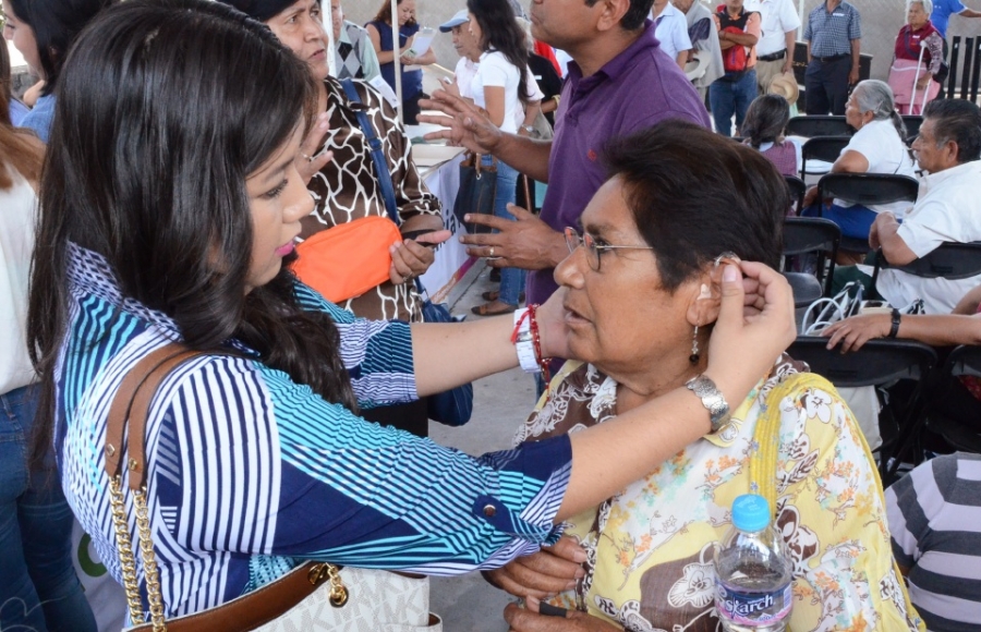Inicia la segunda campaña de entrega de aparatos auditivos del DIF Cuautla