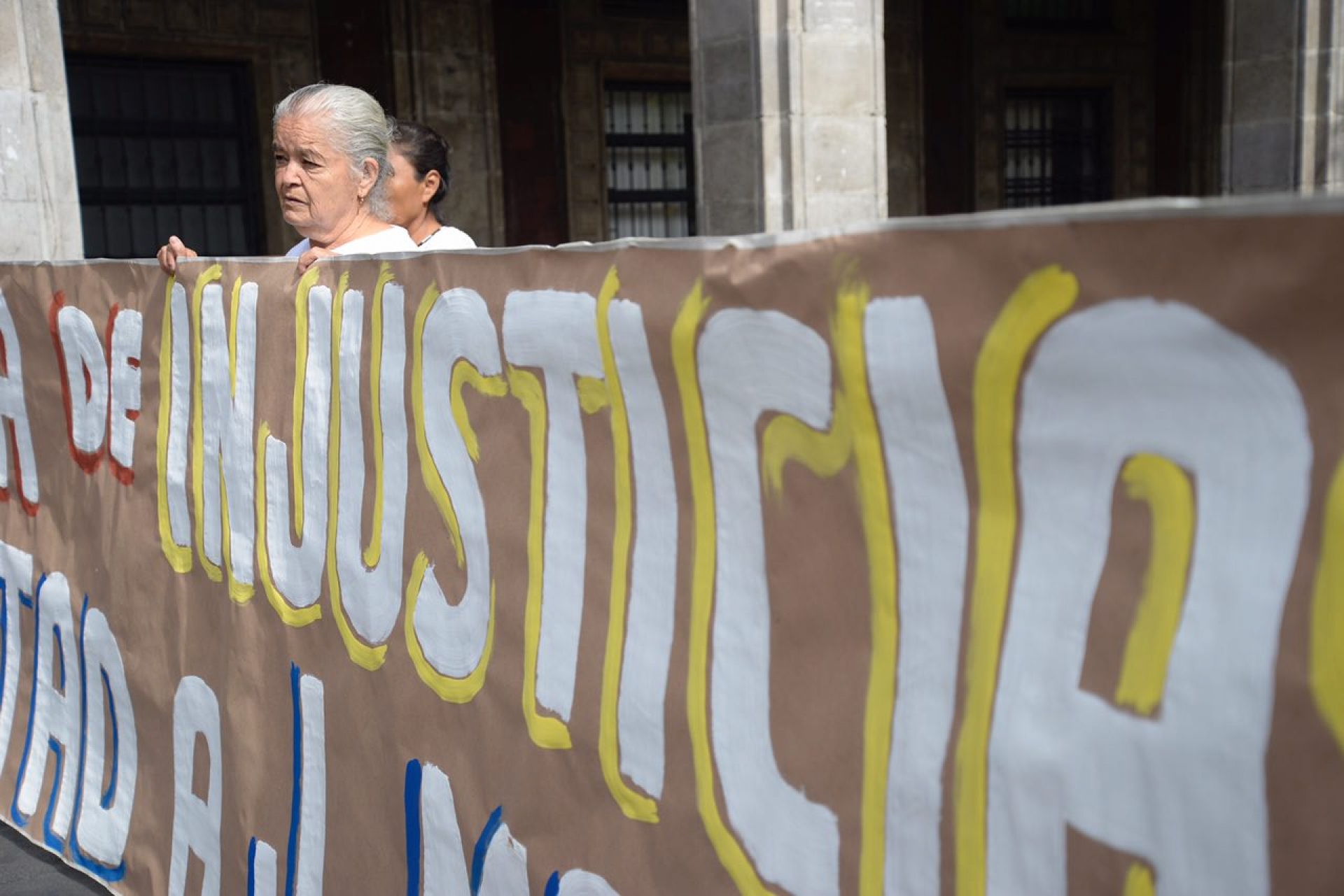Protestan contra la violencia