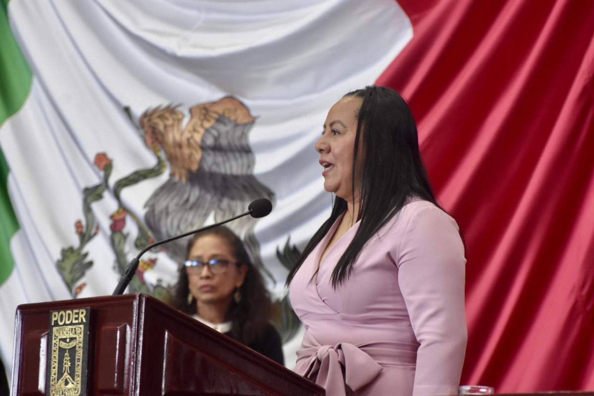 Con diálogo y unidad avanza agenda en Congreso: Jazmín Solano