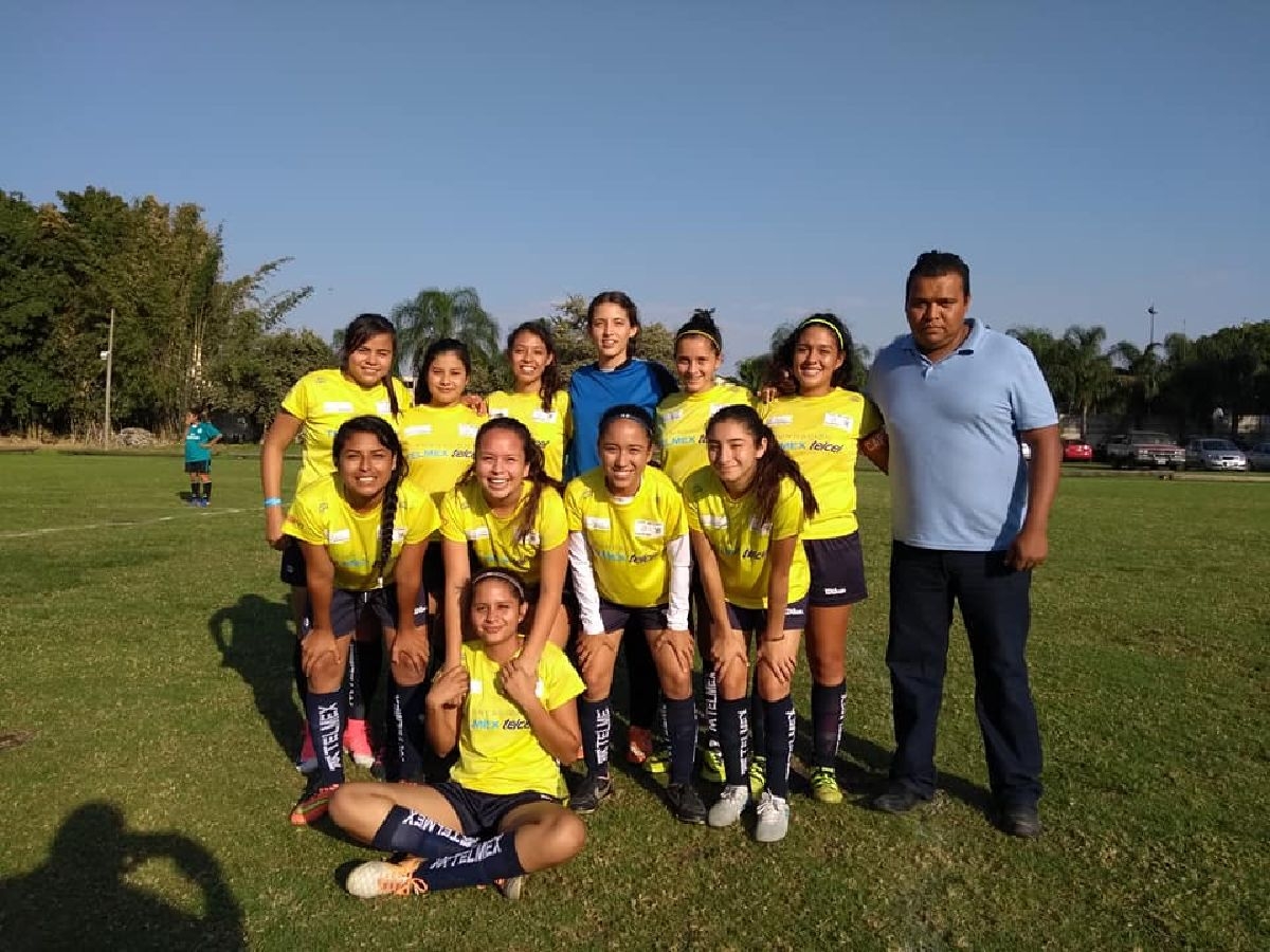 Van por el tercer lugar de la Copa Metropolitana de futbol femenil