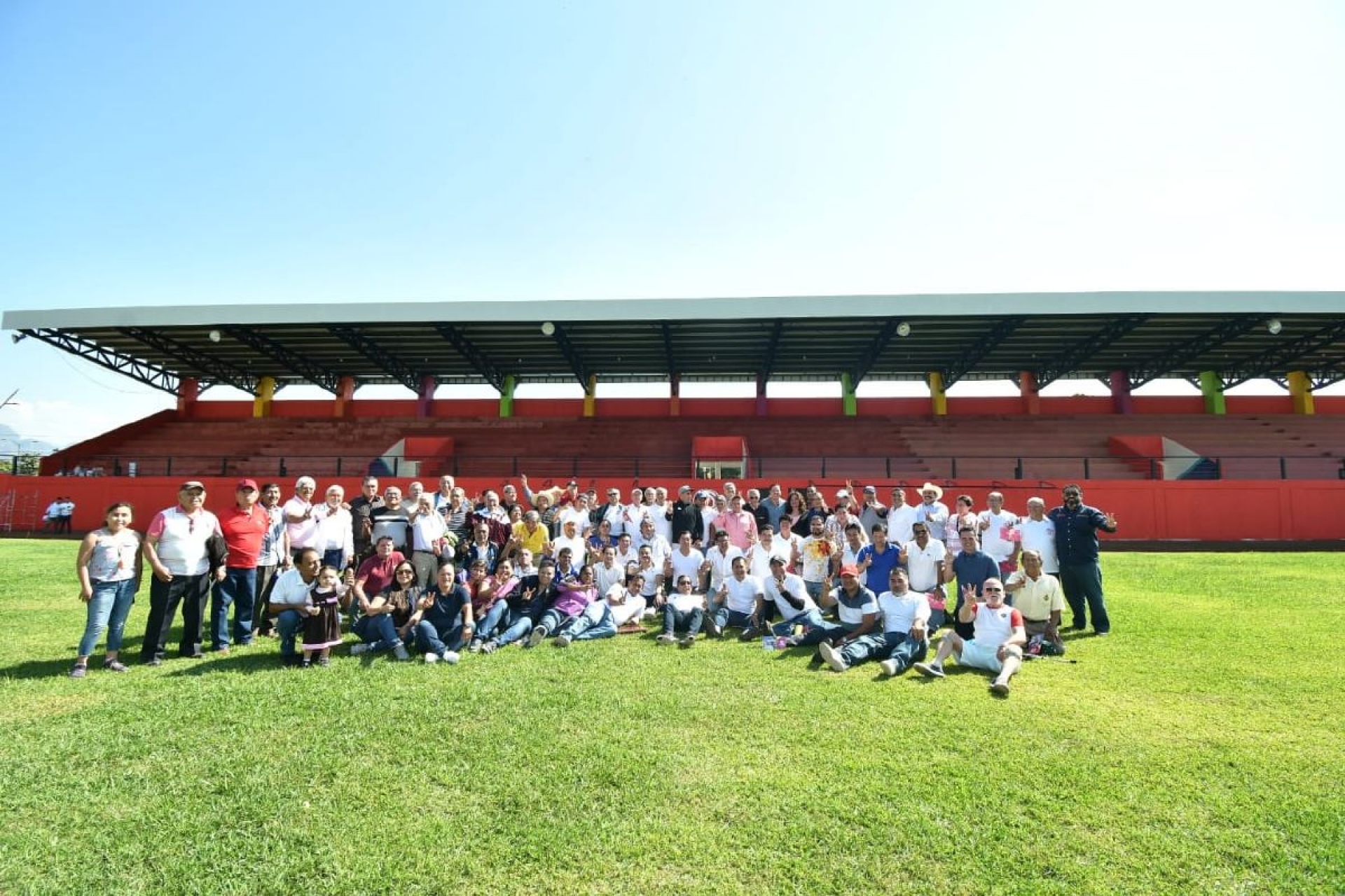 Rinden homenaje a impulsores de futbol en Yautepec