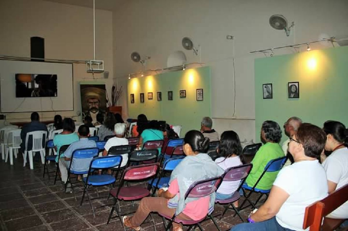 En Jonacatepec, se llevó a cabo la inauguración de la plataforma digital Cine México en las instalaciones de la Casa de la Cultura