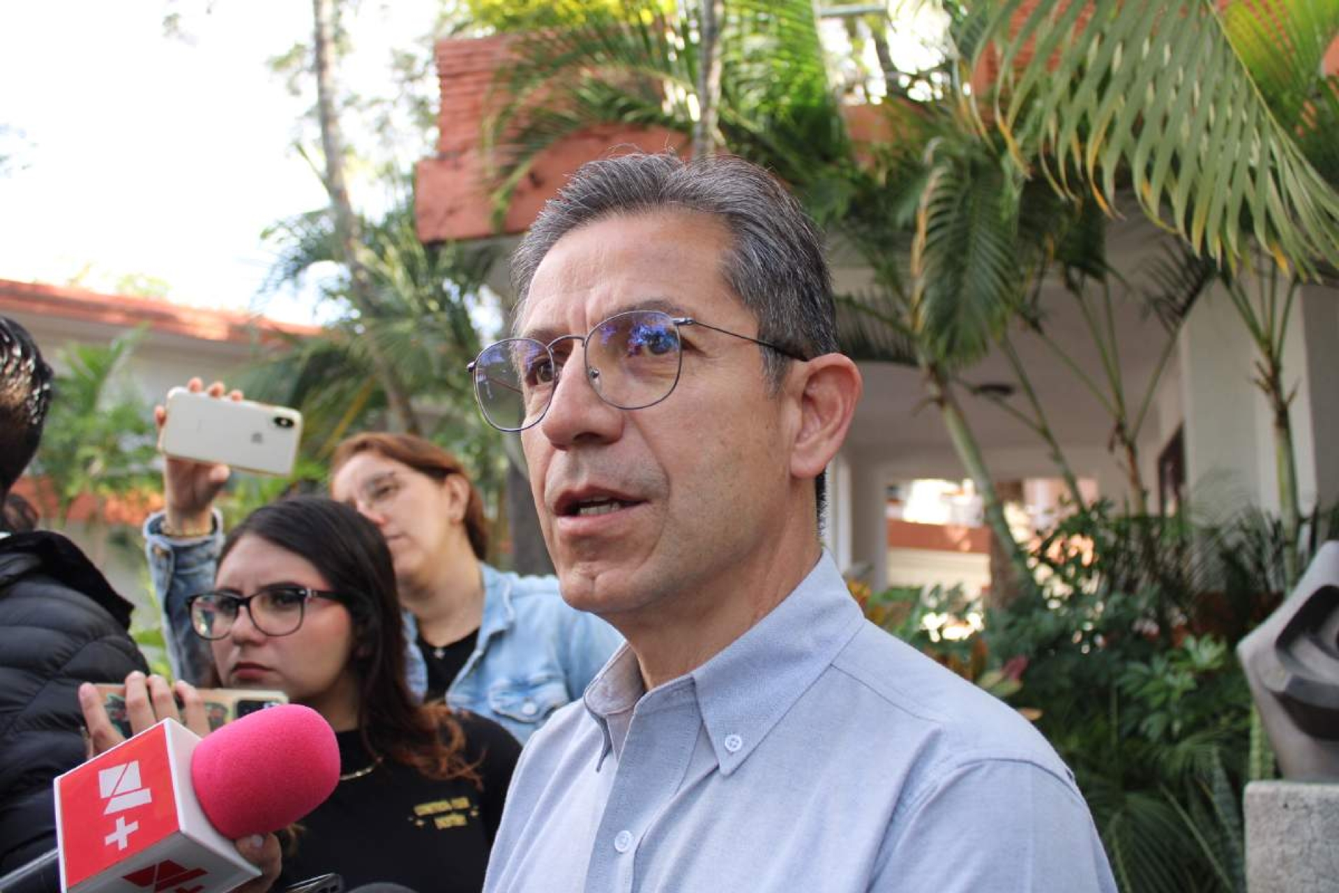Avanza rehabilitación de las plazas Lido y Degollado
