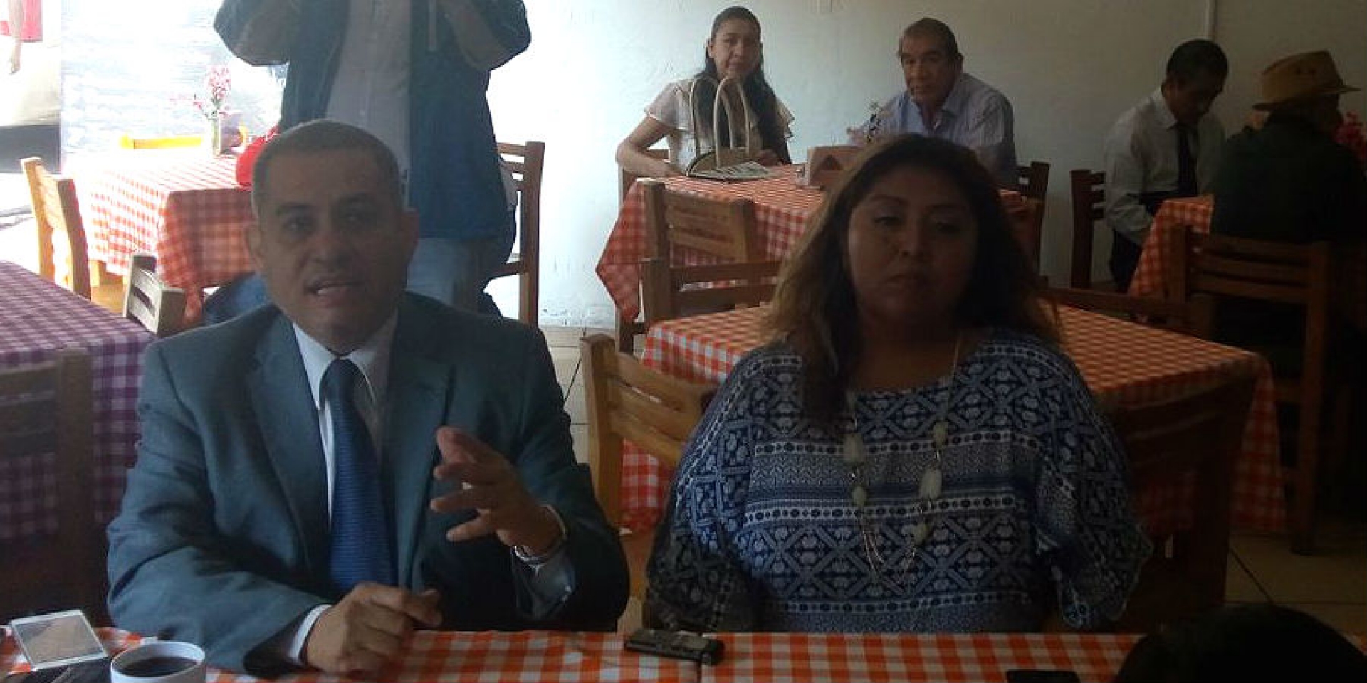 Denuncian afectados tras sismo del 19 de septiembre ser víctimas de fraude por parte de empresa