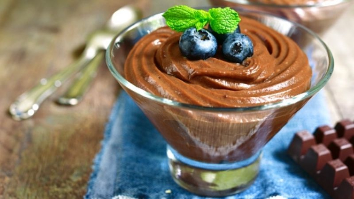 Natilla de chocolate con solo 3 ingredientes, receta fácil y rápida
