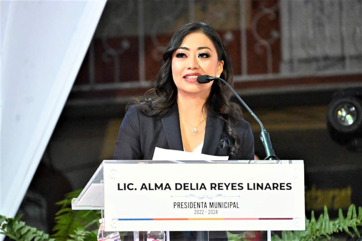 Rinde su primer informe de gobierno la alcaldesa de Atlatlahucan Alma Reyes