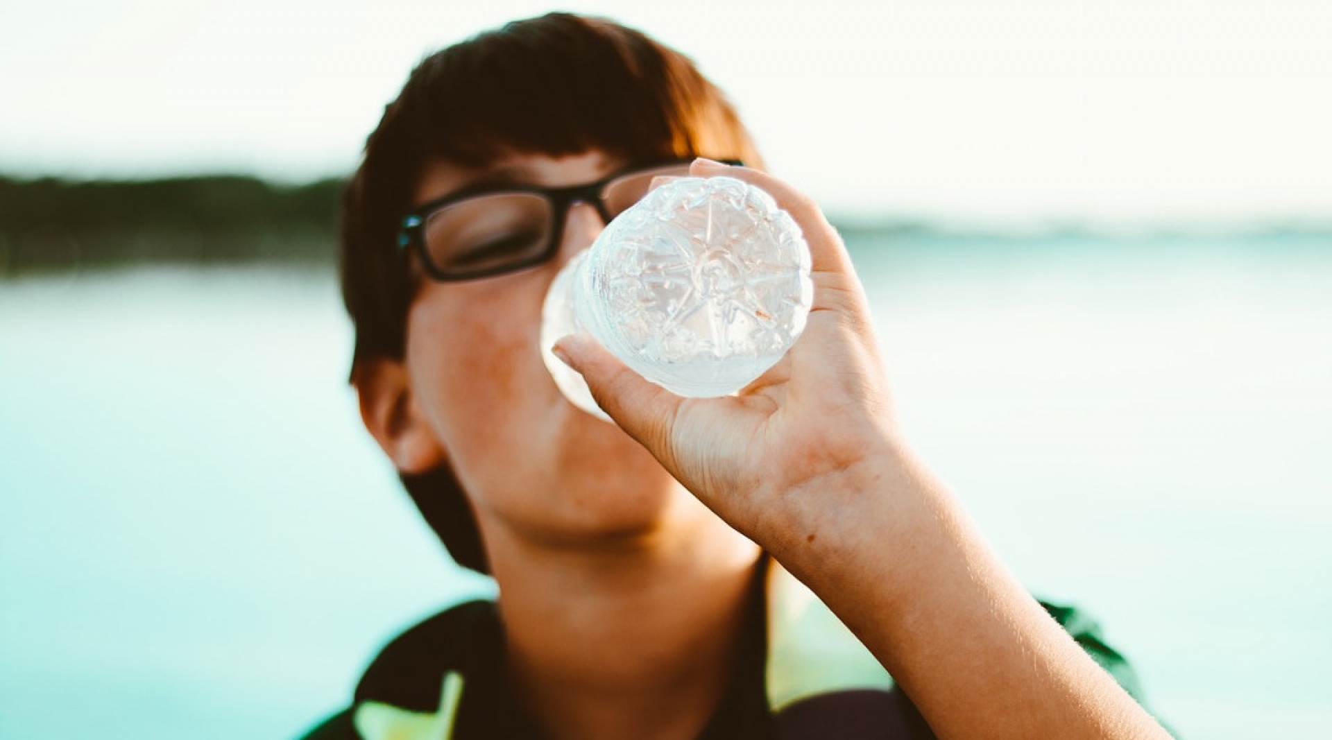 Comprobado: No tomar agua te hace menos listo y evita que te concentres