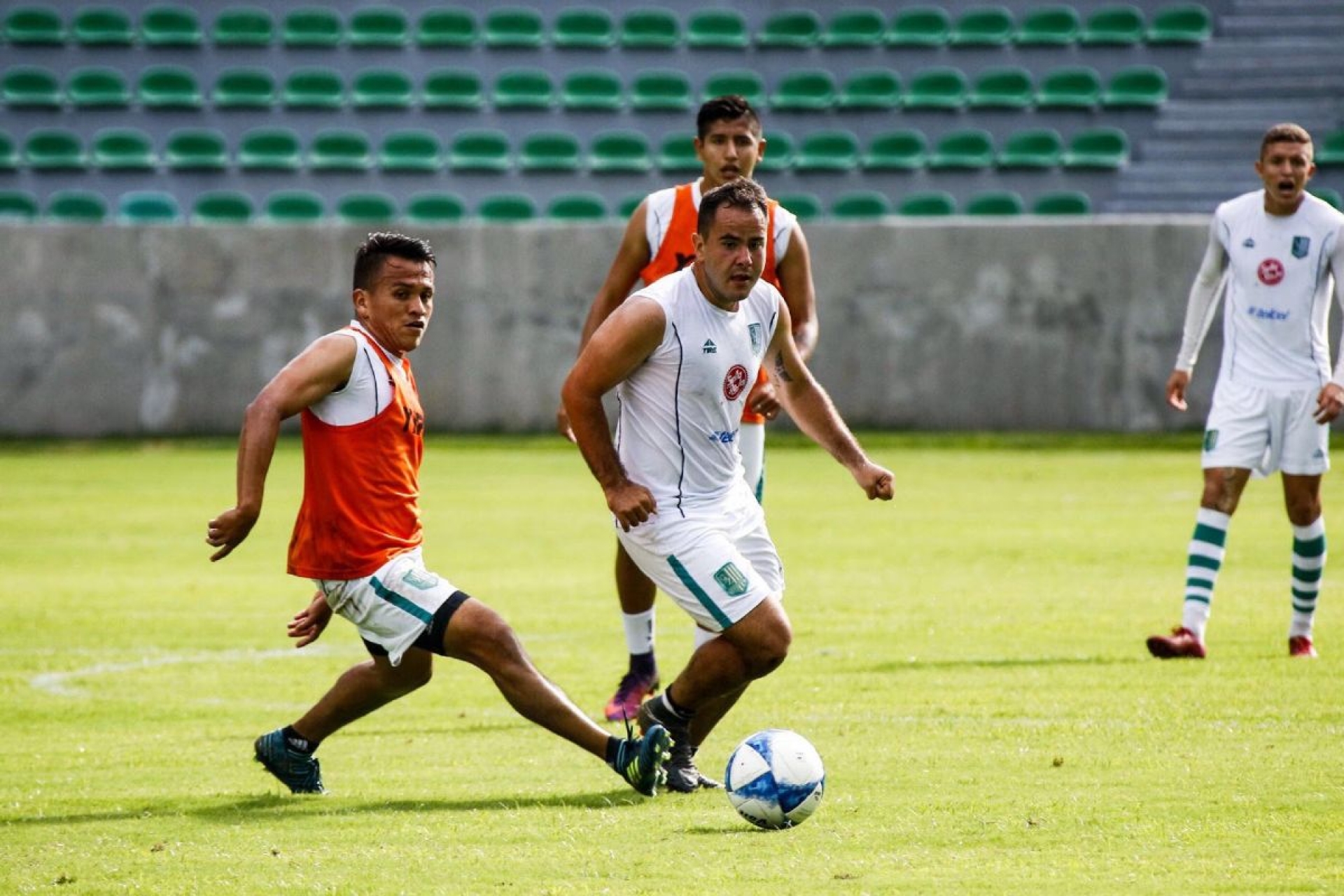 Esperamos sacar el triunfo en casa: Mario Quezada