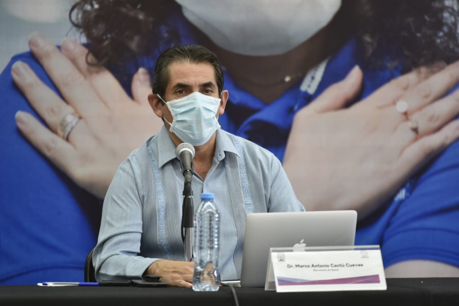 Dan seguimiento a casos sospechosos y confirmados de covid-19