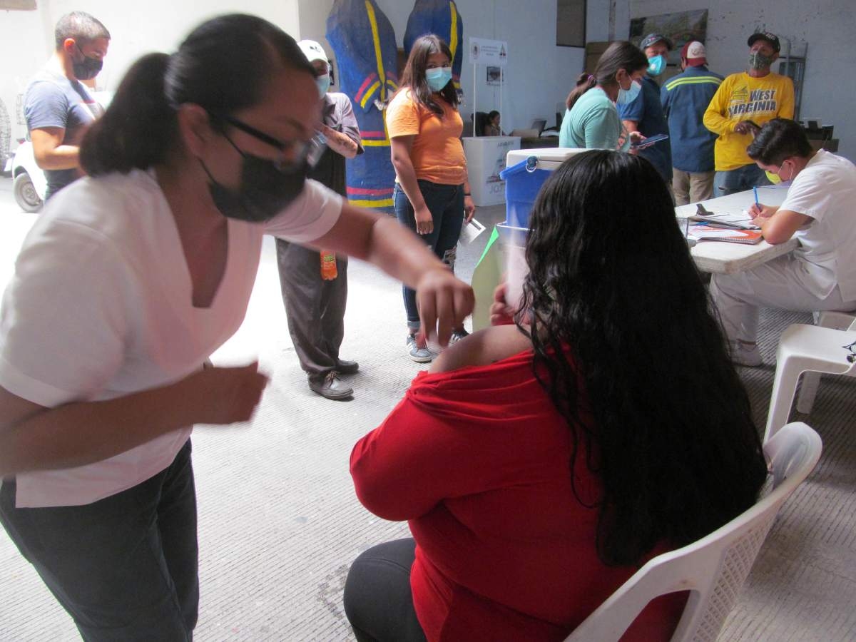 Aplican ya cuarta dosis anticovid en Jojutla