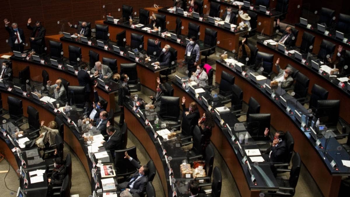 Congreso rechaza periodo extraordinario para revocación de mandato