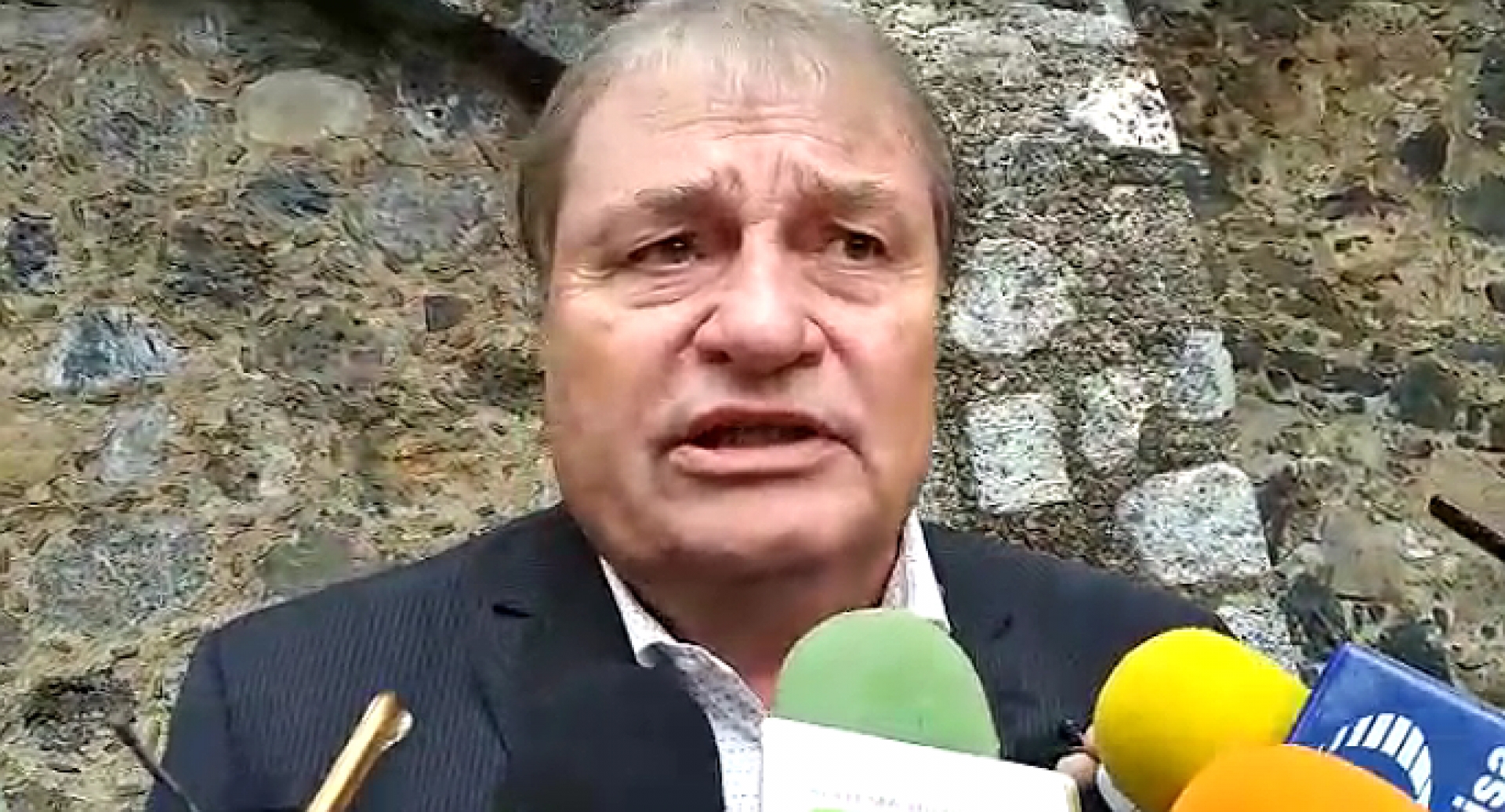 Podrían suspender sesiones de trabajo sobre transición