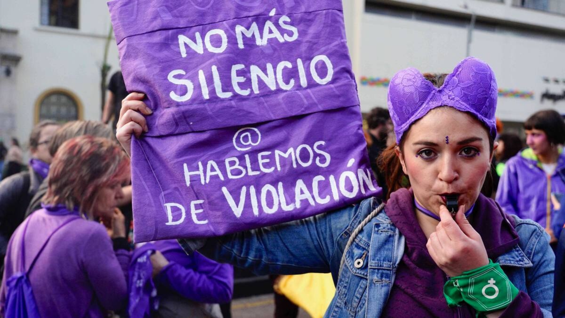 ¿El Día Internacional de la Mujer se celebra o se conmemora?