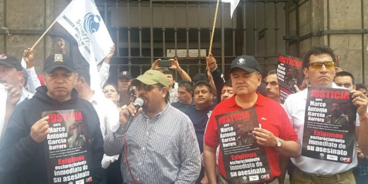 Se manifiestan integrantes del SME y organizaciones civiles; exigen justicia por asesinato de líder