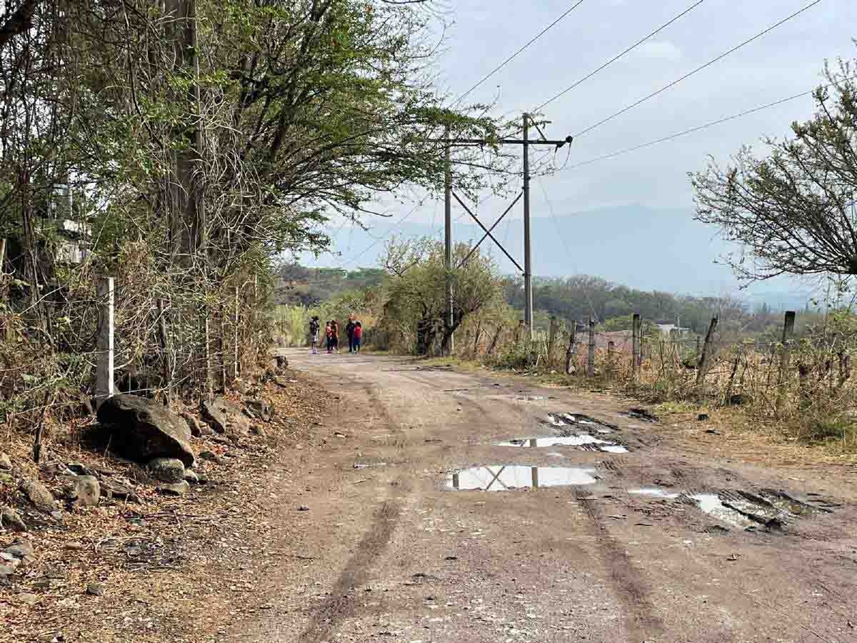 Hallan sin vida a un joven en Zapata