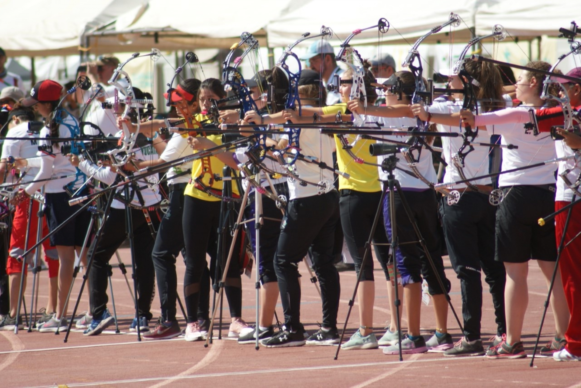 Tiradores, fuera del cuadro de medallas