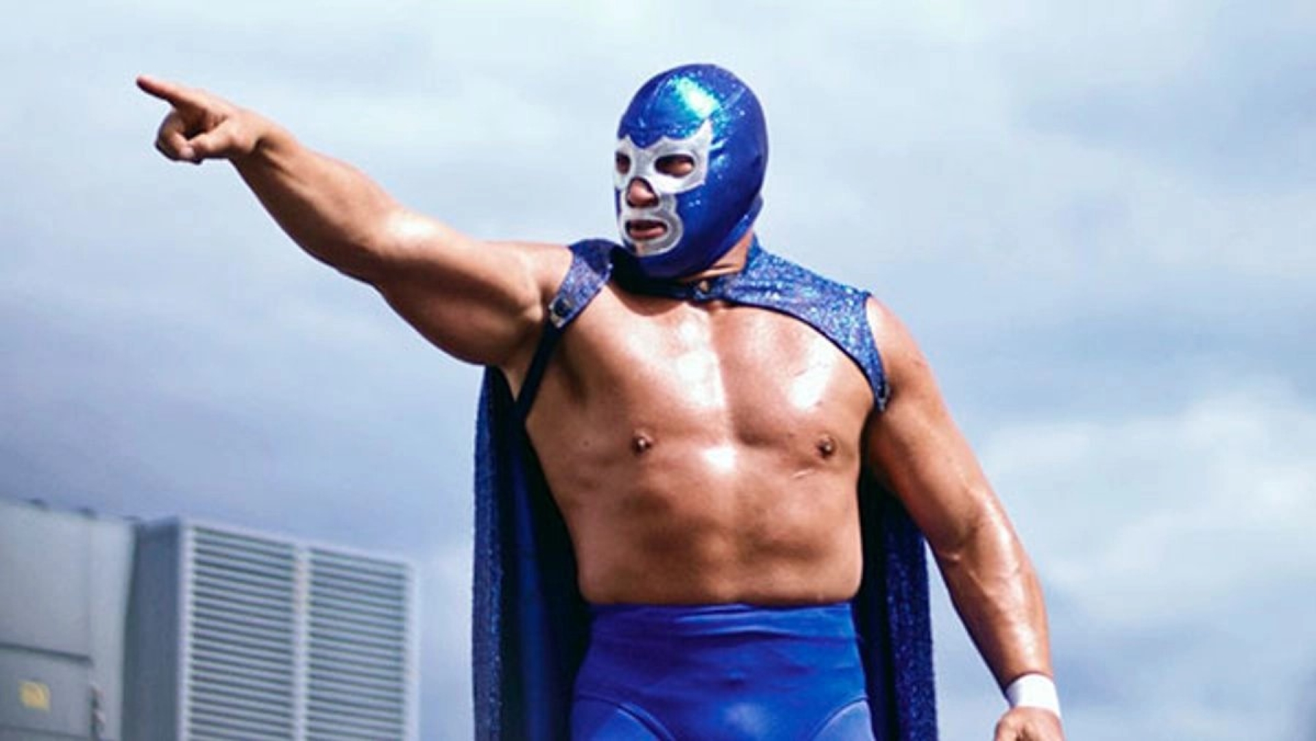 Preocupa el estado de salud de Blue Demon Jr. tras sufrir un accidente automovilístico