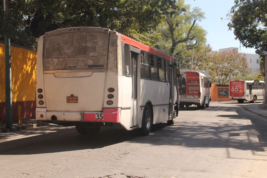 Otra vez, ruteros rechazan cambiar vehículos viejos