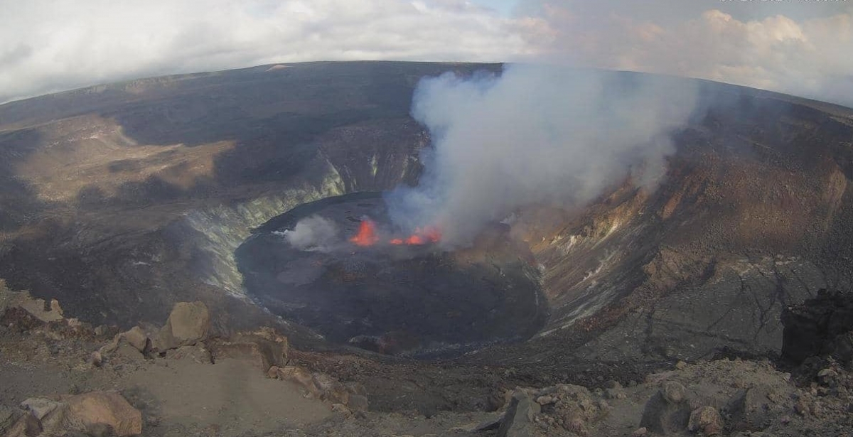 Volcán Kilauea de Hawai entra en erupción