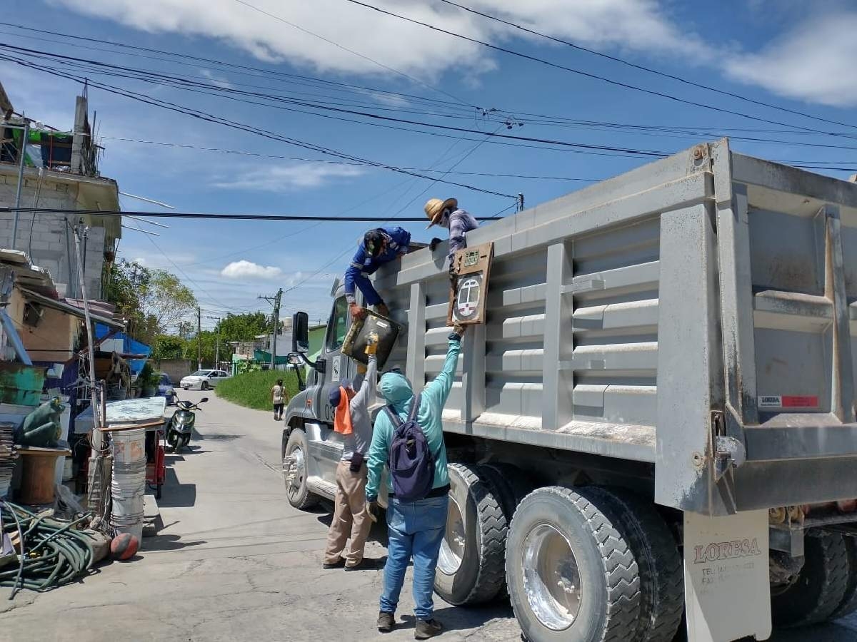 Han retirado 15 toneladas de cacharros en casas de Jojutla