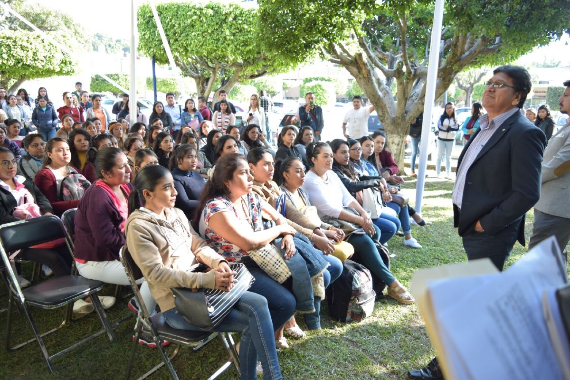 Asigna IEBEM más de 300 plazas docentes y directivas