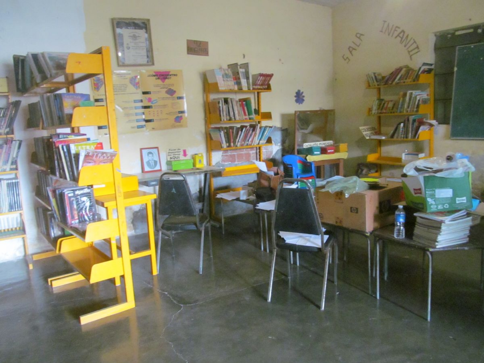 Sorprenden y reabren bibliotecas en Zacatepec