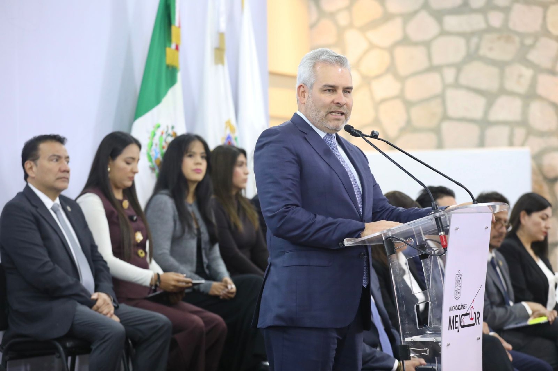 Investigan por qué fue abatido el atacante de Carlos Manzo tras ser detenido