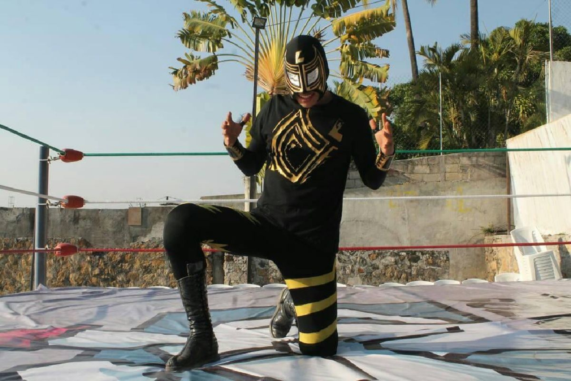 Luchadores se preparan para el retorno al cuadrilátero