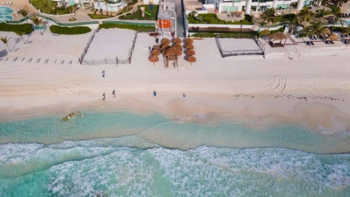 Estudiantes de Puebla van a Cancún y regresan con COVID