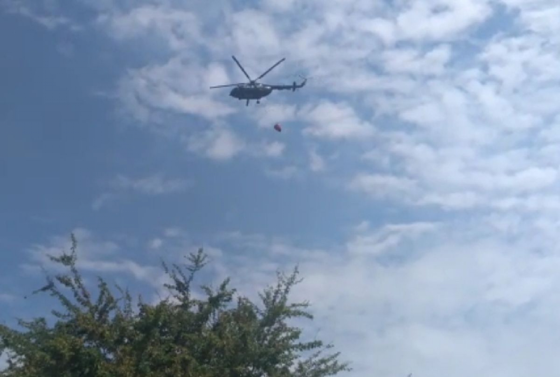 Desconocen destino de agua de la laguna de El Rodeo extraída con helicóptero