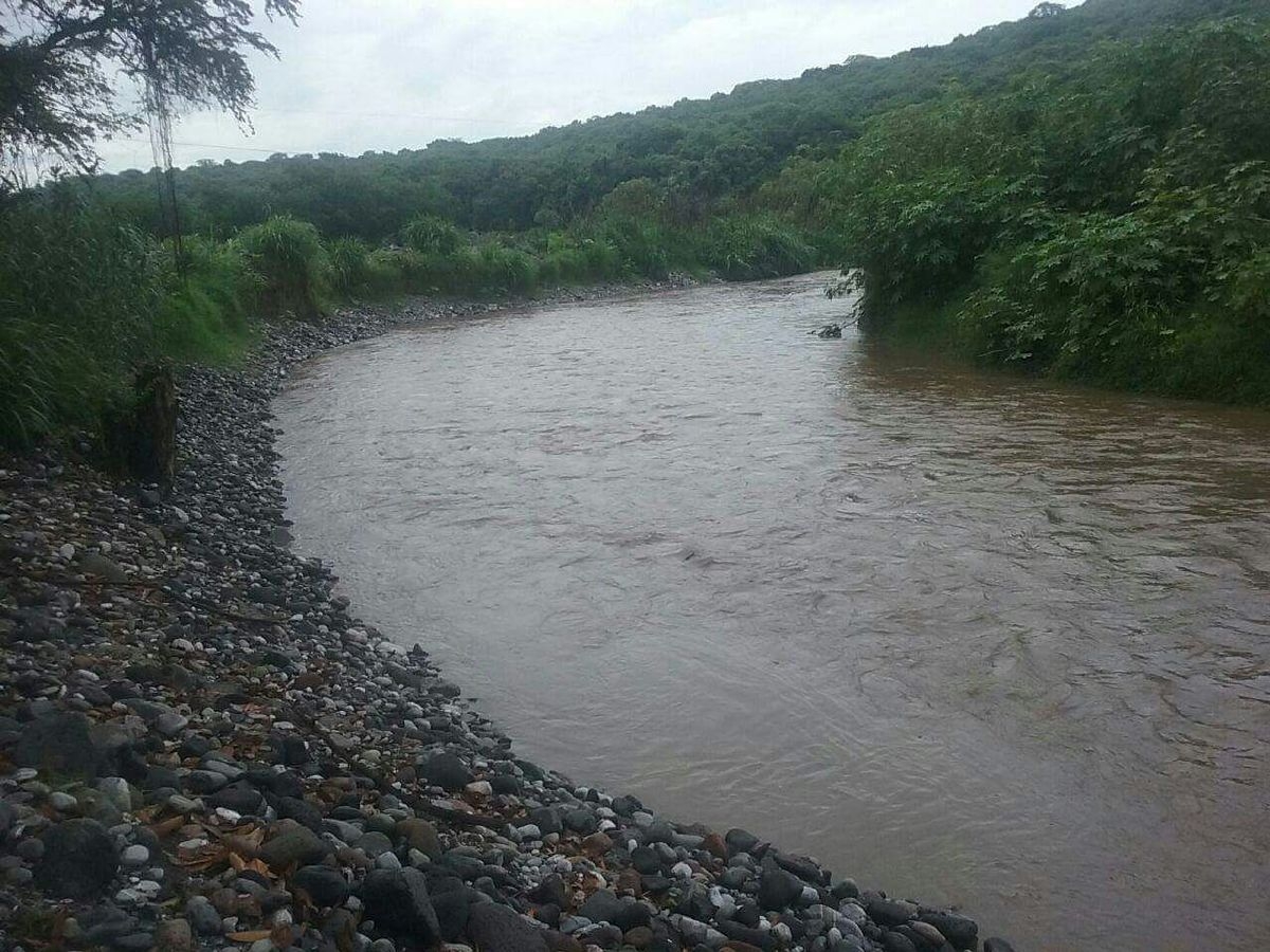 PC de Tetecala exhorta a familias en zona de riesgo a extremar precauciones ante pronóstico de más lluvias