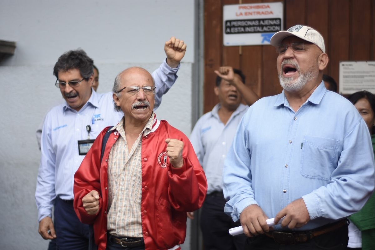 Trabajadores de Telmex cumplen amenaza y paran labores