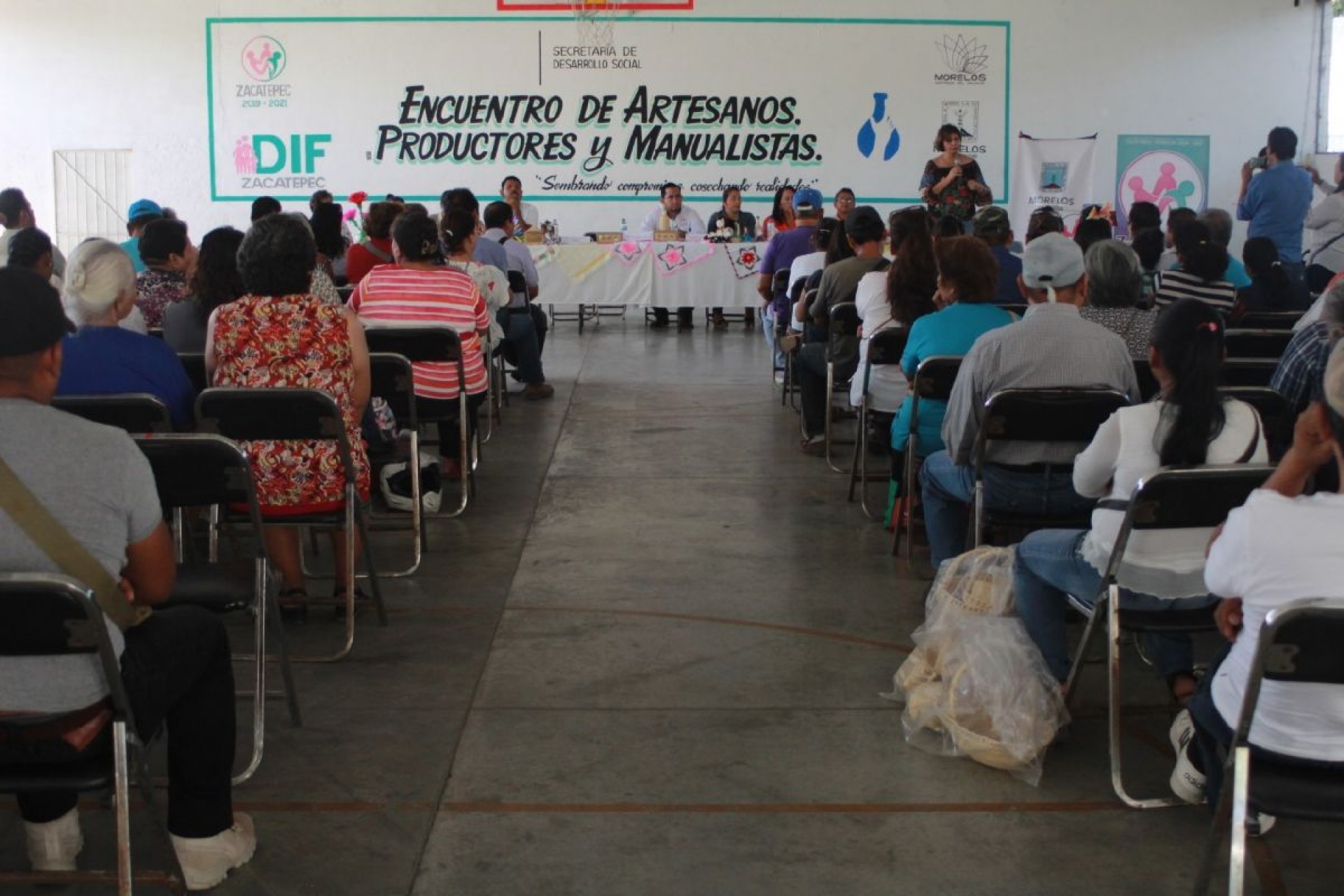 Se suman artesanos de Zacatepec a padrones estatales