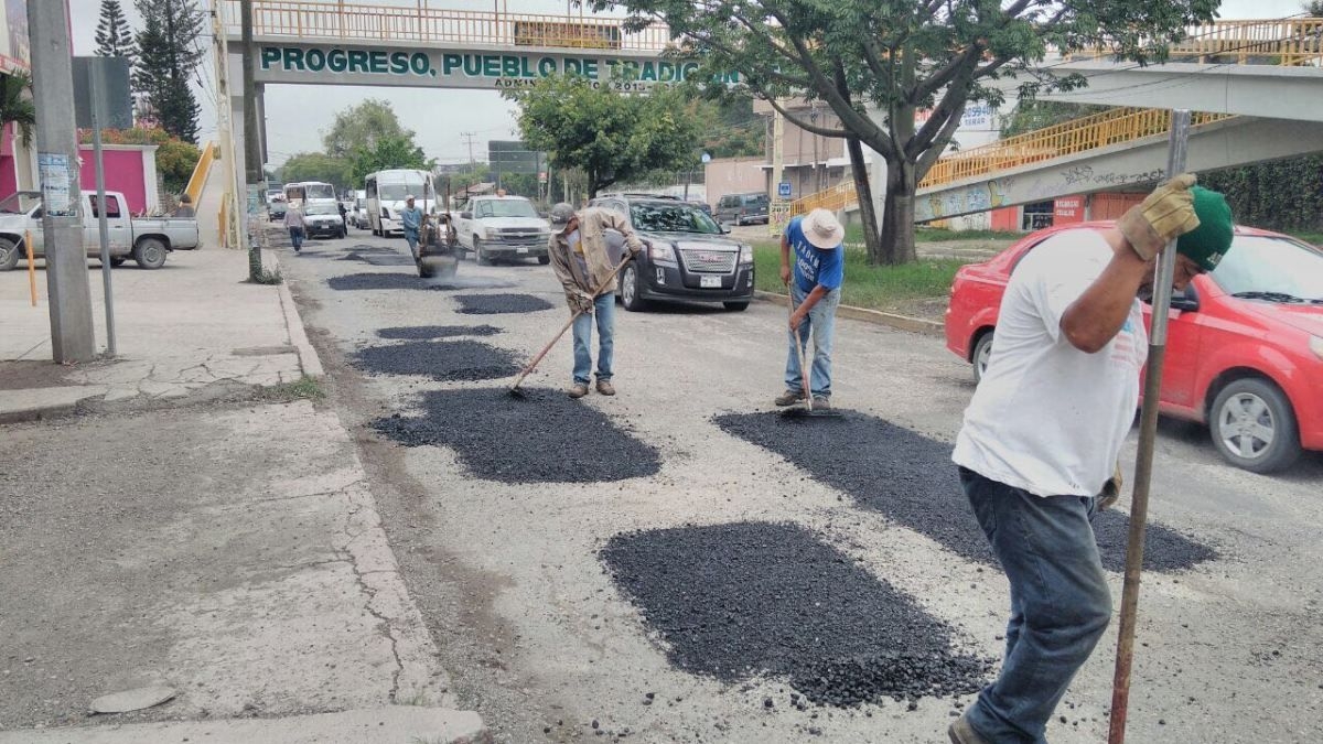 Inician acciones de mantenimiento carretero tras afectaciones por lluvias