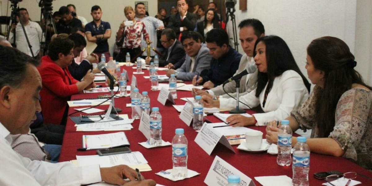 Comparece ante diputados la secretaria de Desarrollo Social