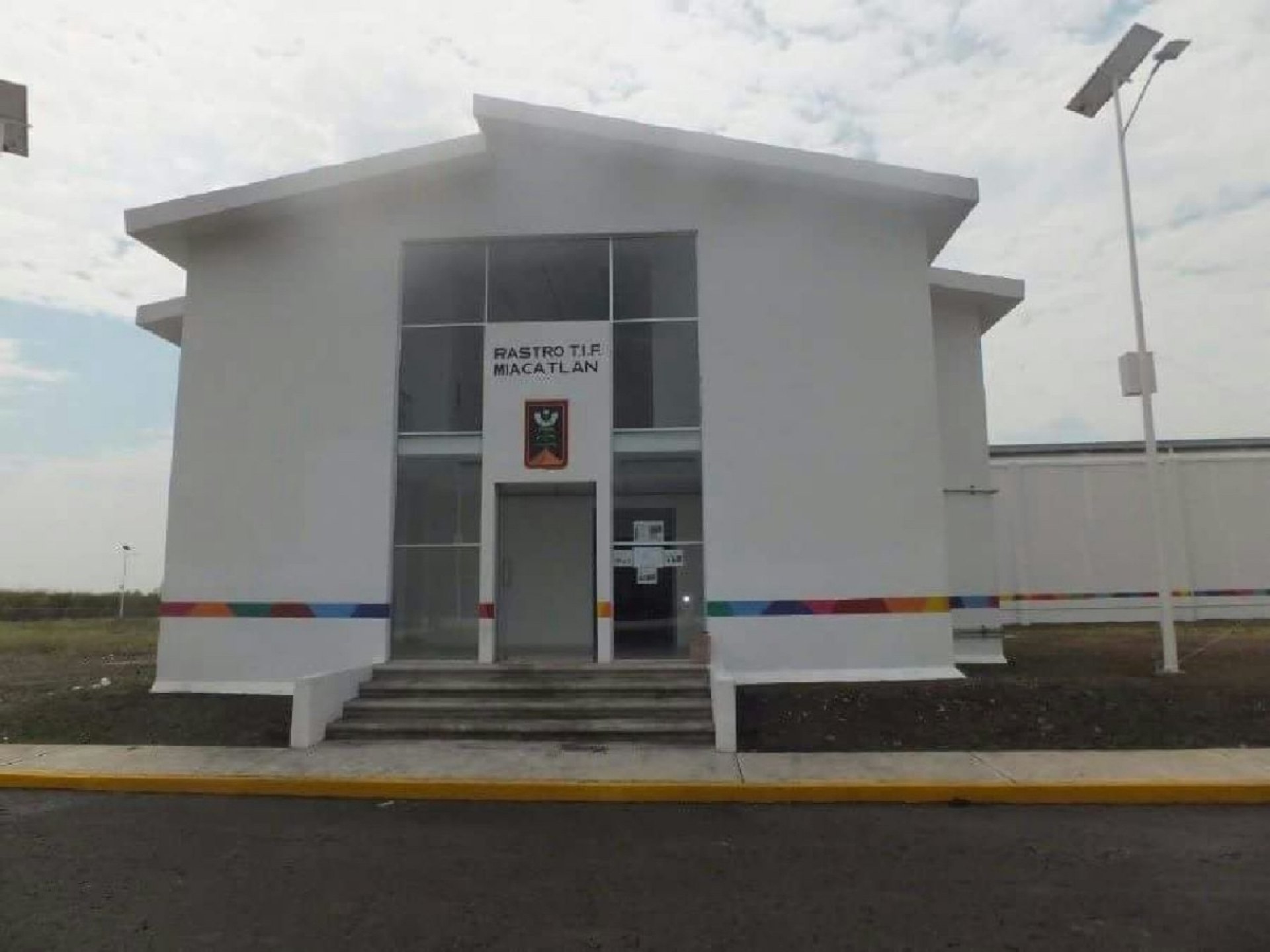 Habrá denuncia penal por desvío de recursos en construcción de rastro TIF: GLR 
