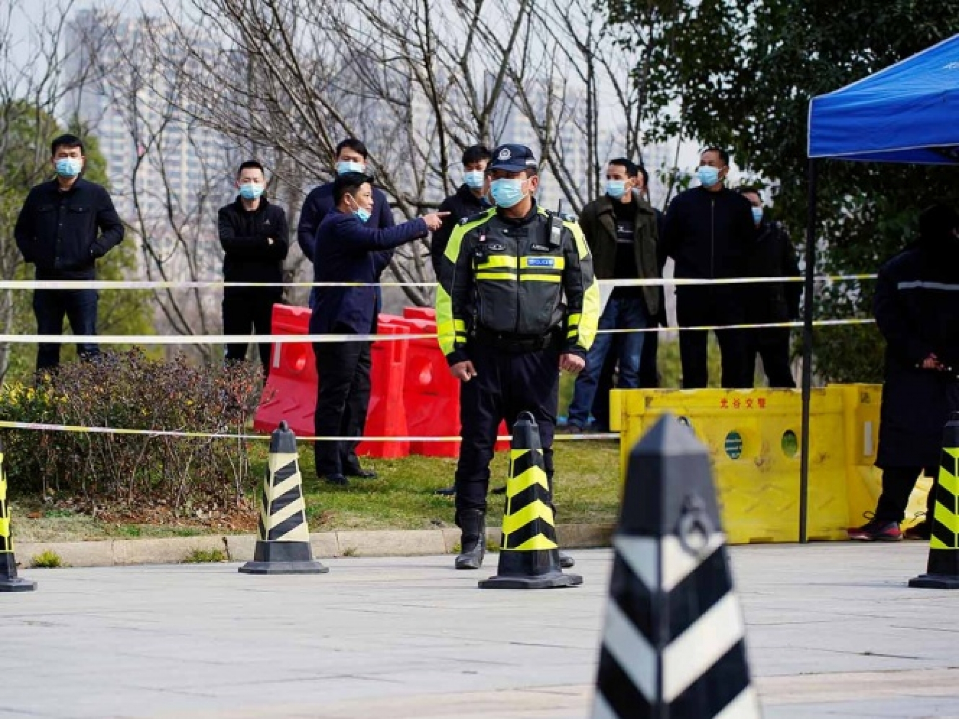 "China se niega a dar datos de los primeros casos de COVID": OMS