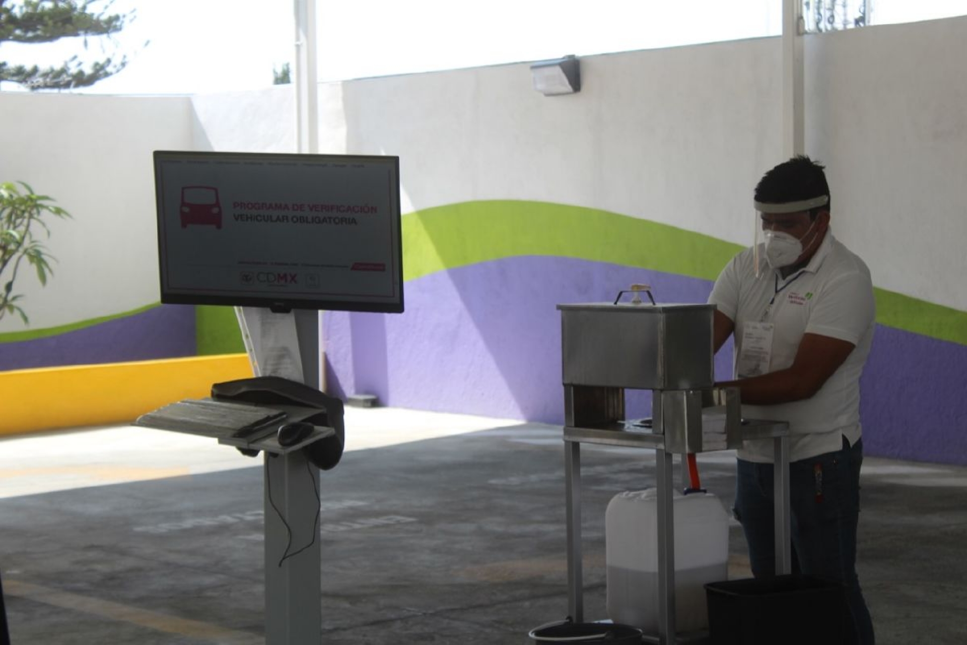 Cerraran centros de verificación el lunes