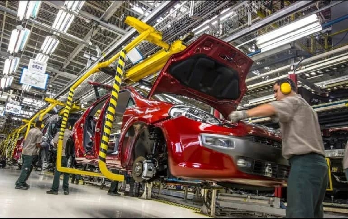 AMLO prevé un acuerdo "pronto" con Estados Unidos sobre automóviles en el T-MEC