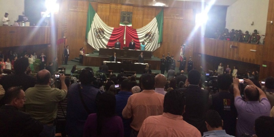 Se lleva a cabo el Parlamento de Mujeres 2016 en el Congreso local