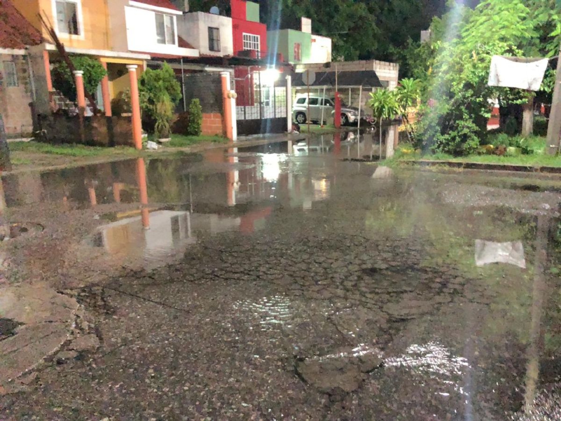 Llaman a mantener precauciones durante la temporada de lluvias