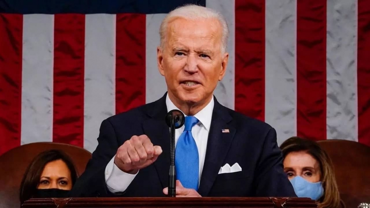 Estados Unidos vacunará contra COVID-19 al 70% de los adultos