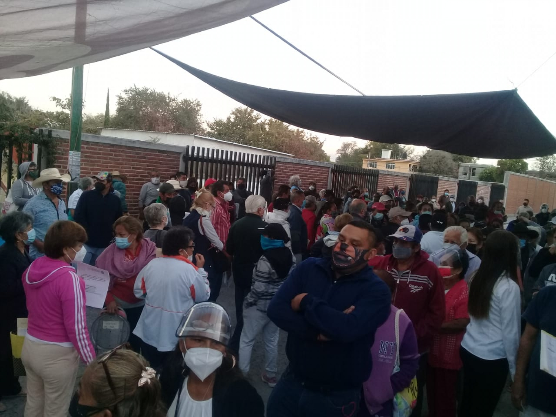 No alcanzaron las vacunas contra covid-19 en Puente de Ixtla